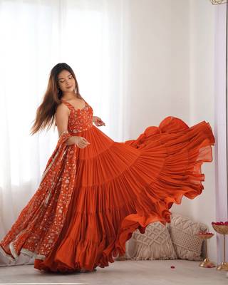 Fox Georgette Fabric Fully Flair Anarkali Gown With Dupatta, Pent 4