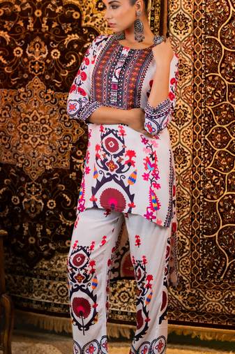 pearl designer premium muslin kurta set
