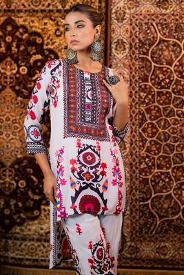 pearl designer premium muslin kurta set 4