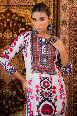 pearl designer premium muslin kurta set 5