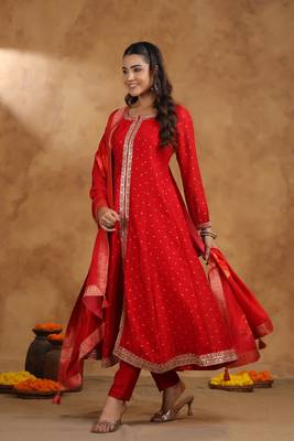 crimson full work anarkali suit set 3