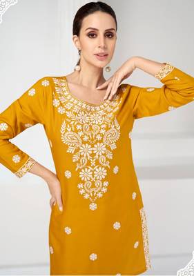 amber embroidery kurta 1