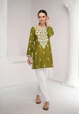 olive embroidery kurta 4