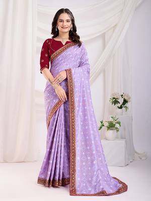  Lavender Golden Foil Bandhani Print With Embroidered Vichitra-Silk Bridal Saree For Wedding 5