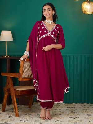 Rajgranth women's faux georgette fabric  embroidered kurta set with dupatta 1