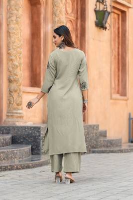 Floral Printed Straight Kurta with Palazzo 2