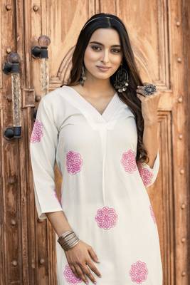 Floral Printed Straight Kurta with Palazzo 4