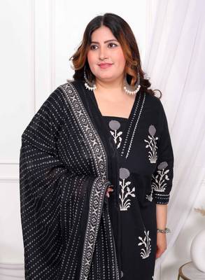  womens plus size cotton gota patti black floral printed straight kurta palazzo with dupatta set 3
