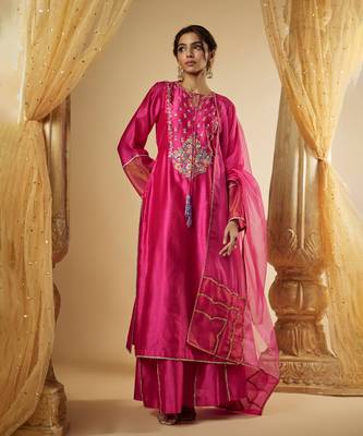 Pink chanderi silk kurta set 1