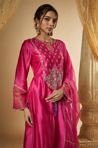 Pink chanderi silk kurta set