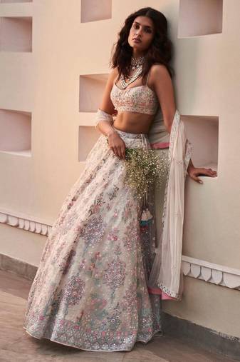 GLAMOROUS WOMEN'S CREAM 3MM SEQUINS AND THREAD EMBROIDERED GEORGETTE FABRIC DESIGNER LEHENGA CHOLI FOR WEDDING