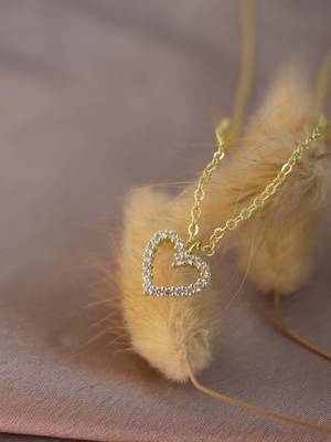 gold plated heart pendant necklace with zircon stones| daily wear necklace 3