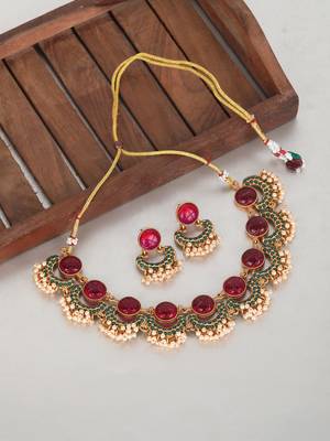 Antique gold-plated carved ruby & green enamel necklace set with pearl drops 3