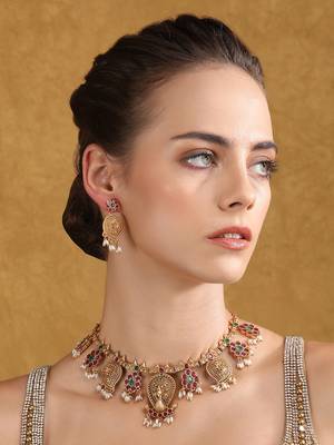 Antique gold-plated temple jewelry necklace set 2