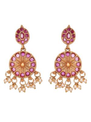 Traditional gold-plated kundan necklace set with pearl drops 5