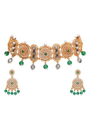 Antique gold-plated choker necklace set with green beads 4