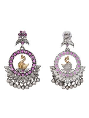 Antique silver-plated swan motif earrings with pink stones 5