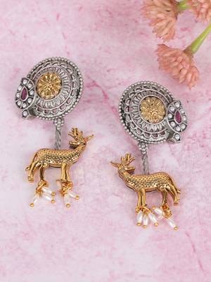 Elegant dual-tone deer motif earrings with pearl drops 4
