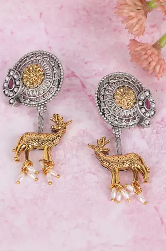 Elegant dual-tone deer motif earrings with pearl drops