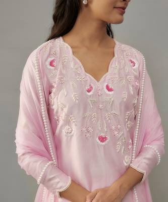 Darika powder pink hand woven chanderi suit set with pearl embroidery 2