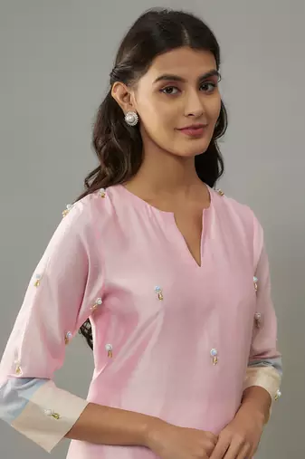 Sora powder pink hand woven chanderi co-ord set with pearl embroidery