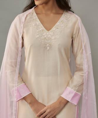 Aika ivory hand woven chanderi suit set with pearl embroidery 2