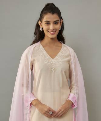 Aika ivory hand woven chanderi suit set with pearl embroidery 4