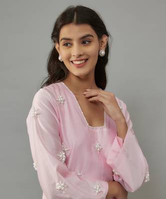 Aylin powder pink hand woven chanderi co-ord set with pearl embroidery 4
