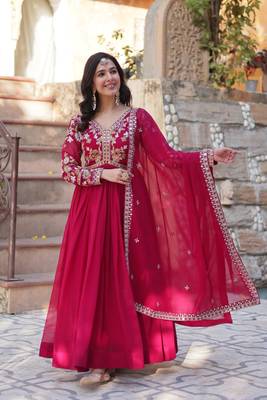Pink Designer Long Kurti & Duppta With Embroidery Zari Sequins Work 4