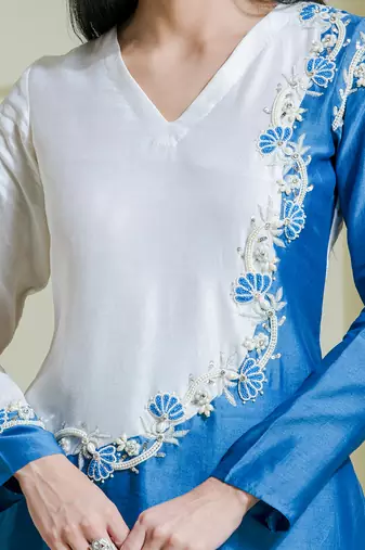 White & blue embroidered 2 piece kurta set