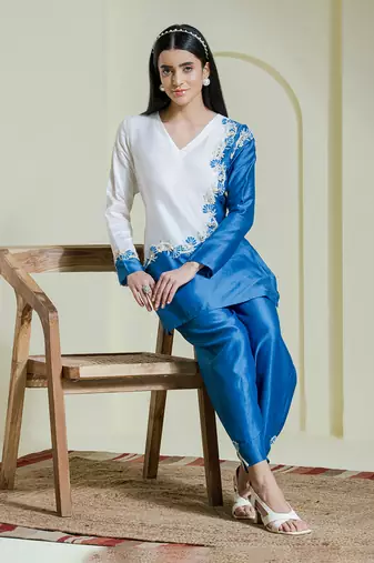 White & blue embroidered 2 piece kurta set
