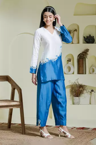 White & blue embroidered 2 piece kurta set