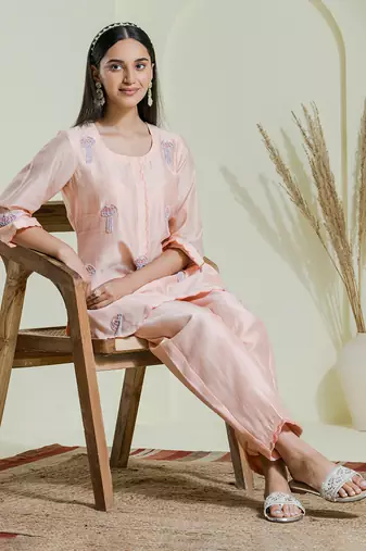 Peach & lilac hand embroidered 2 piece kurta set