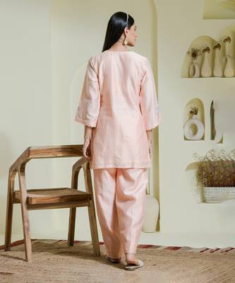 Peach & lilac hand embroidered 2 piece kurta set 5