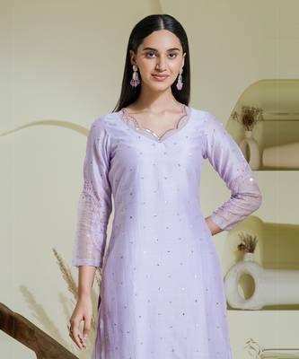 Lavender 2 piece hand embroidered kurta set 2