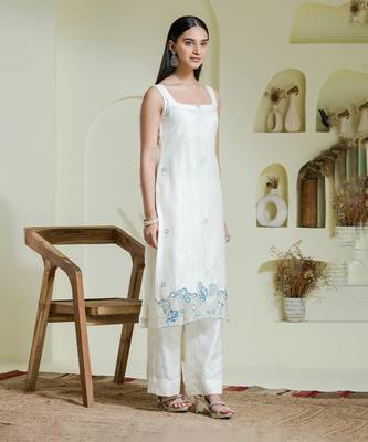 White & blue hand embroidered 3 piece kurta set 5