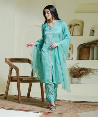 Sea green hand embroidered three piece kurta set 2