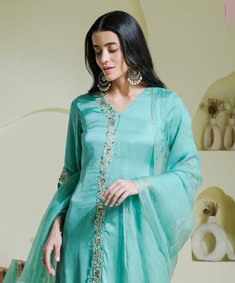 Sea green hand embroidered three piece kurta set 3