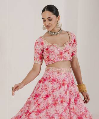 Blush Pink Organza Floral Embroidered Lehenga Set 2