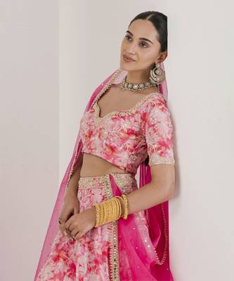 Blush Pink Organza Floral Embroidered Lehenga Set 3