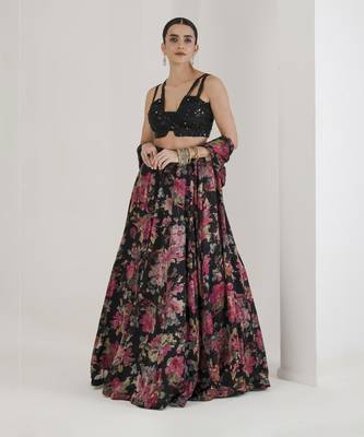 Black Floral Print Lehenga With Cape Set 3