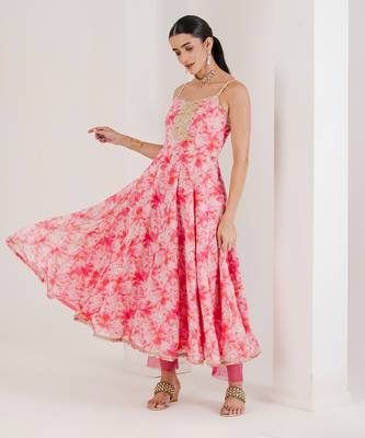 Pink print hand embroidered anarkali set 3