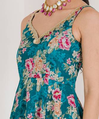 Green floral print anarkali set 4
