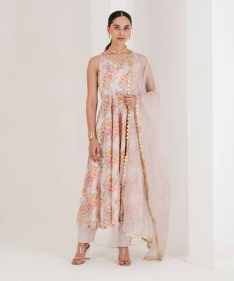 Blush pink floral print anarkali set 3