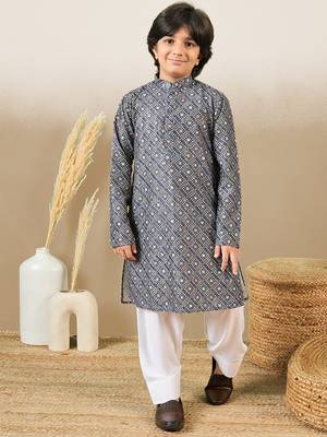 S printed grey kurta with sequins for boys 1