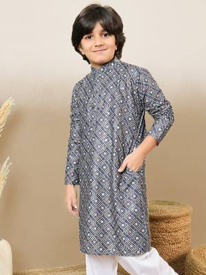 S printed grey kurta with sequins for boys 3