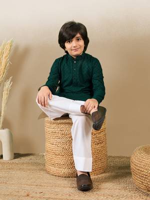 Stylish chikankari embroidered deep green kurta set 2