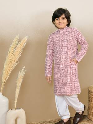 printed pink kurta set with sequins 2