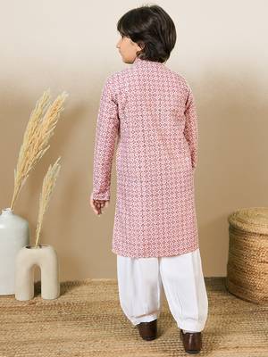 printed pink kurta set with sequins 4