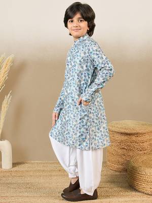 Zari embroidered blue designer printed kurta set 3